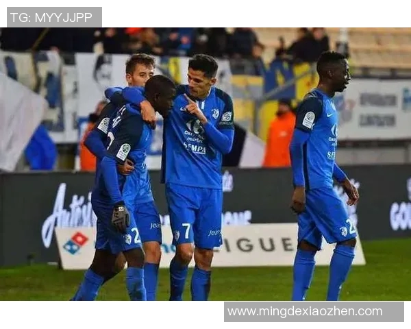 法乙联赛阿雅克肖迎战巴黎FC争夺关键三分之战 法乙联赛阿雅克肖迎战巴黎FC争夺关键三分之战