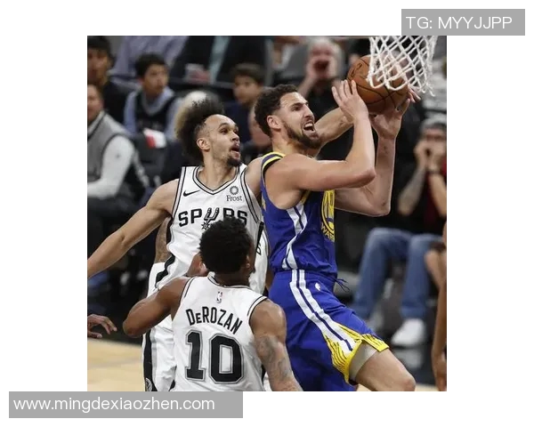 勇士与马刺激战正酣现场直播全程回顾与精彩瞬间分析