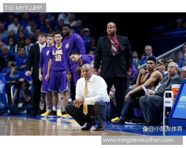 NBA魔术队与步行者队激战正酣谁能在这场对决中笑到最后